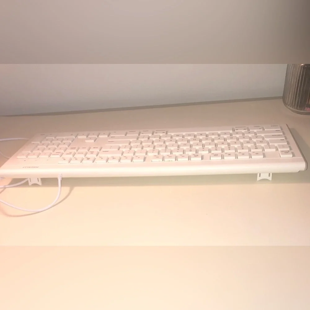 Macally standard USB keyboard for Mac White